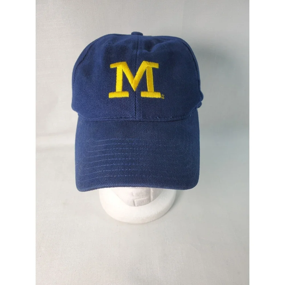 Nike Michigan Wolverines Hat Snapback Navy Blue Embroidered‎ M Corduroy Cap